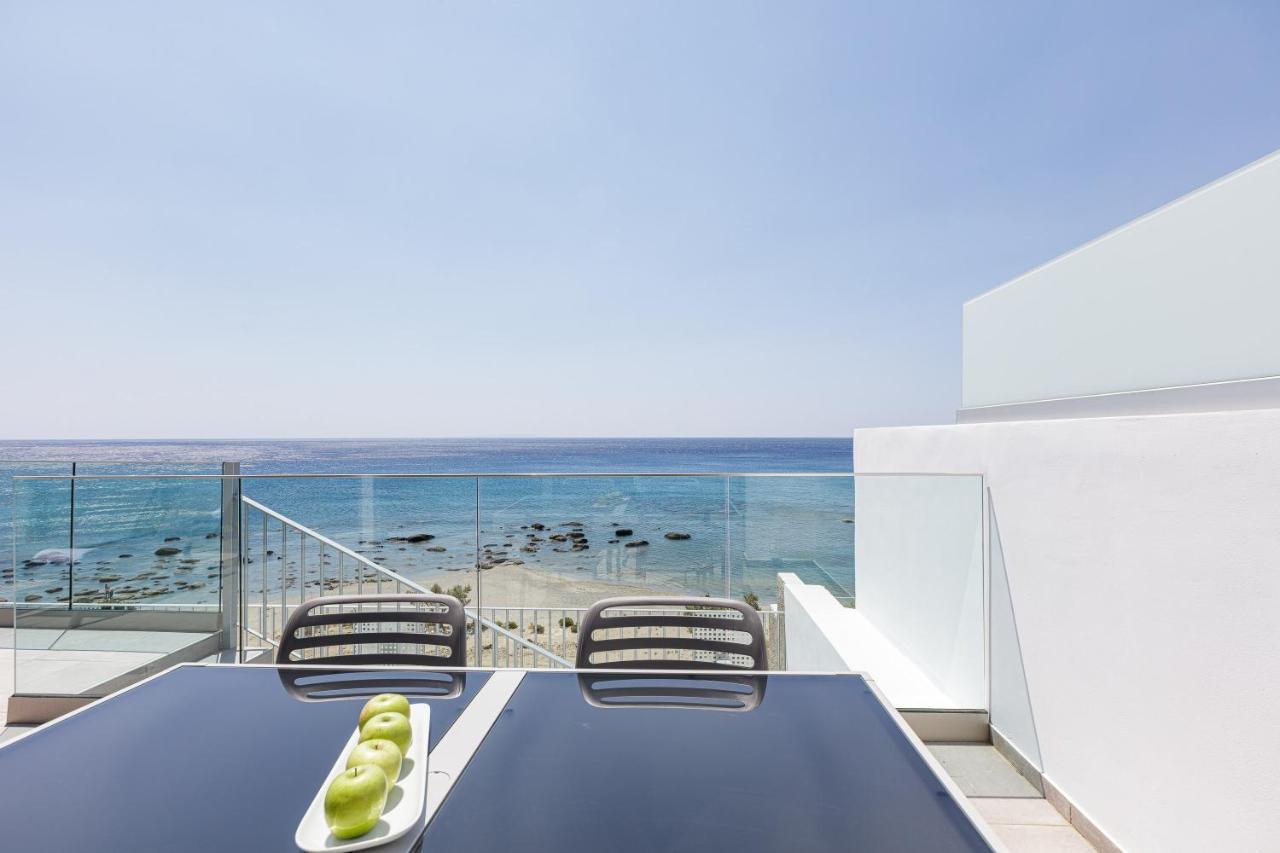Aelia Seascape Apartments Plakiász Kültér fotó